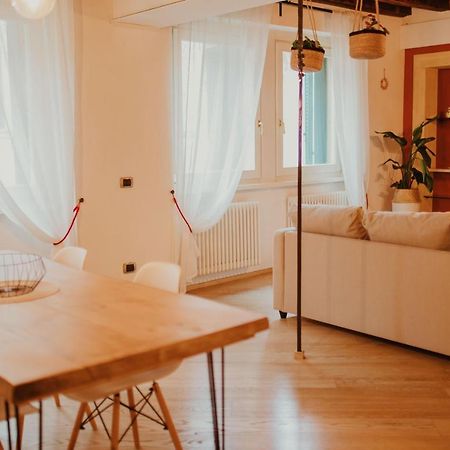 Casa Sgarzarie Exclusive Apartment ヴェローナ エクステリア 写真