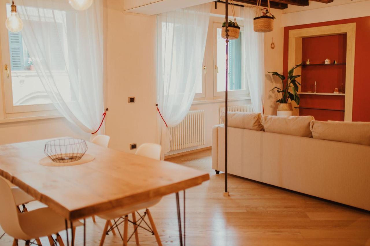 Casa Sgarzarie Exclusive Apartment ヴェローナ エクステリア 写真